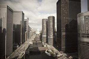 Office Block Prints: Skyscrapers along the Chicago River