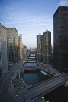 Skyscrapers along the Chicago River and West Wacker Drive, Chicago, Illinois