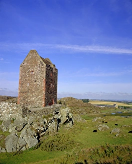 Scottish Border Prints: Smailholm Tower
