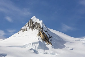 Snow Island Prints: Snow-capped mountains surround Snow Island