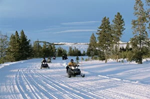 Images Dated 22nd January 2000: Snowmobiling in the western area of Yellowstone National Park