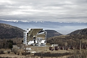 Images Dated 31st December 2010: The solar furnace that can reach temperatures up to 3500 degrees C (6330 degrees F)