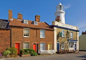 Images Dated 27th September 2009: The Sole Bay Inn pub with Southwold lighthouse behind, Southwold, Suffolk
