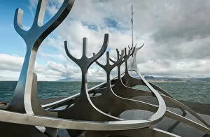 Iceland Gallery: Solfar (Sun Voyager) sculpture by Jon Gunnar Arnason in Reykjavik, Iceland, Polar Regions