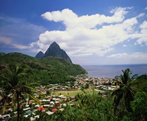 Images Dated 7th December 2006: Soufriere, St Lucia, Caribbean
