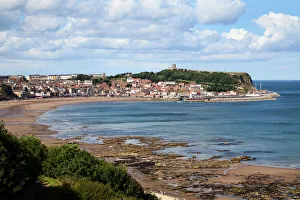 South Bay from South Cliff Gardens, Scarborough, North Yorkshire, Yorkshire, England, United Kingdom, Europe