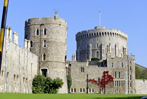 Berkshire Prints: The southern walls of Windsor Castle