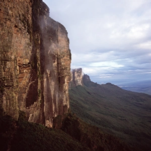 Venezuela Prints: Southwestern cliff from ascent ledge, Mount Roraima (Cerro Roraima), Tepuis