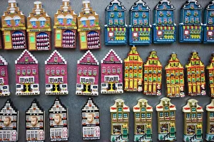 Images Dated 7th April 2008: Souvenir refrigerator magnets, Amsterdam, Netherlands, Europe