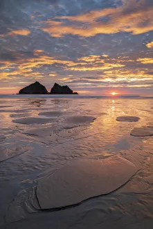Low Tide Prints: Spectacular sunset above Holywell Bay in North Cornwall, England, United Kingdom, Europe