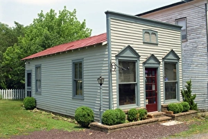 Single Storey Prints: Sperryville