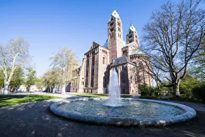 Typically German Gallery: Speyer Cathedral, UNESCO World Heritage Site, Speyer, Rhineland-Palatinate, Germany