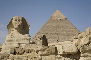 Images Dated 21st February 2007: Sphinx and the Pyramid of Cheops, Giza, UNESCO World Heritage Site, near Cairo
