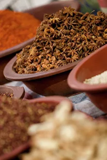 Images Dated 24th January 2000: Spices for sale, Dunhuang, Gansu, China, Asia