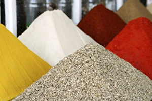 Piles Prints: Spices for sale, Marrakesh, Morocco, North Africa, Africa