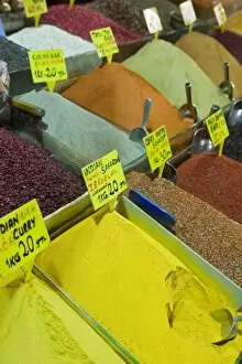 Images Dated 28th May 2008: Spices for sale, Spice Bazaar, Istanbul, Turkey, Western Asia