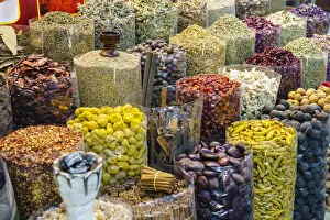 Closeup Shot Prints: Spices for sale in the Spice Souk, Al Ras, Deira, Dubai, United Arab Emirates, Middle