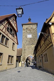 Spitalgasse looking towards the Siebersturm