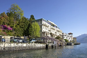 Lombardia Prints: Spring sunshine on the Grand Hotel