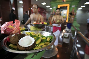 Images Dated 17th February 2006: Sri Maha Mariamman temple, Kuala Lumpur, Malaysia, Southeast Asia, Asia