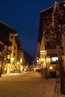 Images Dated 11th February 2010: St. Anton am Arlberg high street in winter snow in the evening, Tyrol, Austrian Alps
