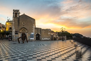 Taormina Prints: St. Augustines Church, sunrise in Piazza IX Aprile