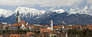Images Dated 11th March 2009: St. Cantianus Church in the foreground and the Kamnik Alps behind, Kranj