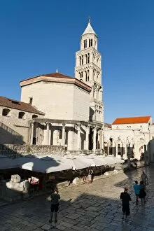 Images Dated 5th August 2010: St. Dominus belltower, the Peristyle, Diocletians Palace, UNESCO World Heritage Site