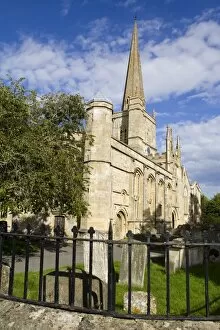 Images Dated 10th September 2010: St. John the Baptist Church, Burford, Oxfordshire, Cotswolds, England, United Kingdom