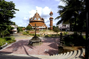 Images Dated 24th May 2006: St. Josephs Cathedral, Thiruvalla, Kerala, India