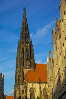 Prinzipalmarkt Prints: St. Lamberts Church on Prinzipalmarkt, Munster, North Rhine-Westphalia, Germany, Europe