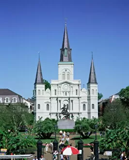 Images Dated 28th February 2008: St. Louis Christian cathedral in Jackson Square