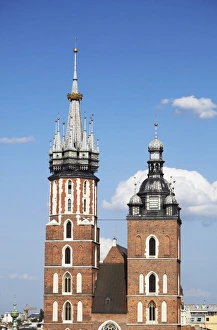 Images Dated 7th August 2009: St. Marys Church, Krakow, Poland, Europe