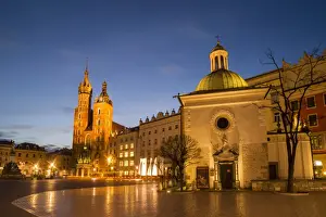 St. Marys Church (St. Marys Basilica) and main square illuminated at dawn, UNESCO
