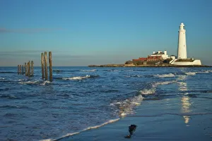 Defence Prints: St. Marys lighthouse, Whitley Bay