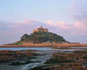 Cornwall Collection: St. Michaels Mount, Cornwall, England, United Kingdom, Europe