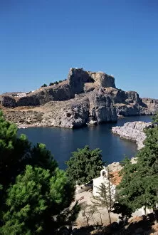 Images Dated 31st July 2008: St. Pauls Bay looking towards Lindos acropolis