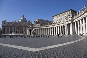 St. Peters basilica and curved row of columns in Piazza San Pietro