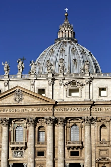 St. Peters Basilica, UNESCO World Heritage Site, Vatican City, Rome, Lazio, Italy