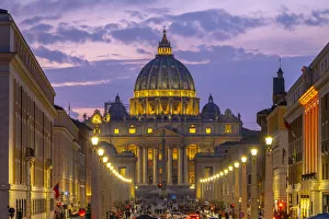 St. Peters Basilica, UNESCO World Heritage Site, The Vatican, Rome, Lazio, Italy