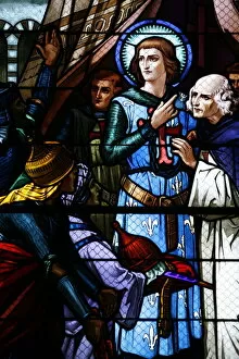 Images Dated 21st April 2007: Stained glass window of the crusading St. Louis meeting the Emir, St