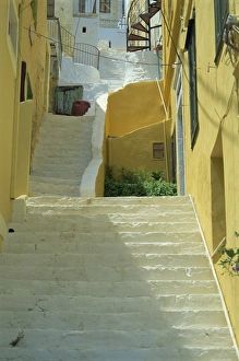 Step Prints: Staircases between houses