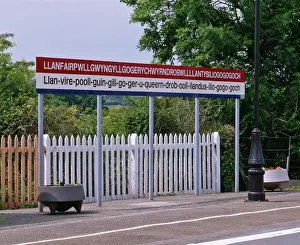 Sign Prints: Station sign at Llanfairpwllgwyngyllgo-gerychwyrndrobwllllantysiliogogogoch (Llanfair-PG