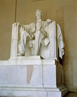 Portraiture Collection: Statue of Abraham Lincoln
