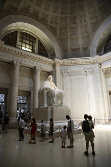 Images Dated 22nd July 2007: Statue of Benjamin Franklin in Philadelphia, Pennsylvania, United States of America