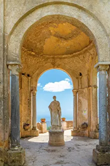 Support Prints: Statue of Ceres at the Villa Cimbrone