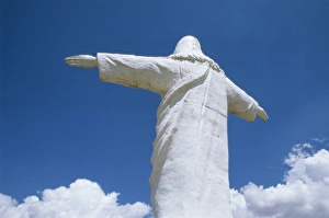 Clothes Prints: Statue of Christ overlooking the city