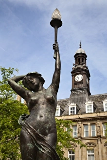 City Square Prints: Even Statue in City Square, Leeds