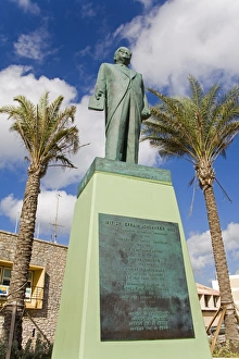 Curacao Prints: Statue of Doctor Efrain Jonckheer