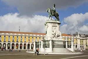 Images Dated 19th September 2010: Statue of Dom Jose in Praca do Comercio, Baixa District, Lisbon, Portugal, Europe